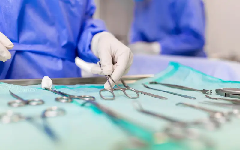 Creación de fístula arteriovenosa para hemodiálisis